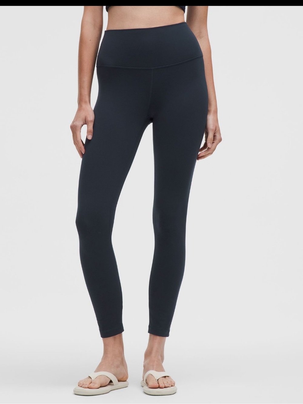 Women’s Lululemon Align Leggings 25’